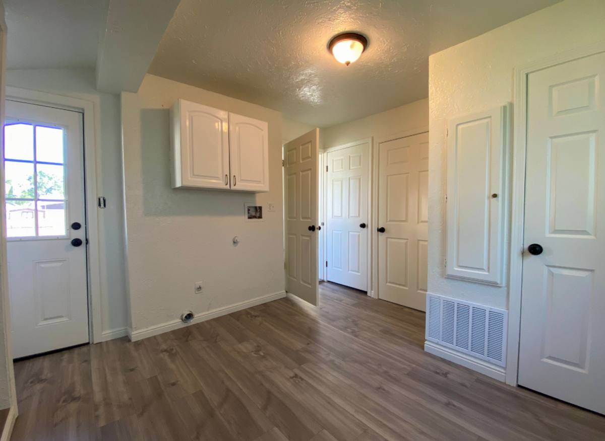 House for rent at 219 S 300 E St, Duchesne, UT 84021
