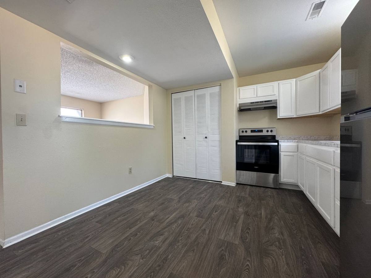 Townhouse for rent at 1978 Mineola Place, Colorado Springs, CO 80915