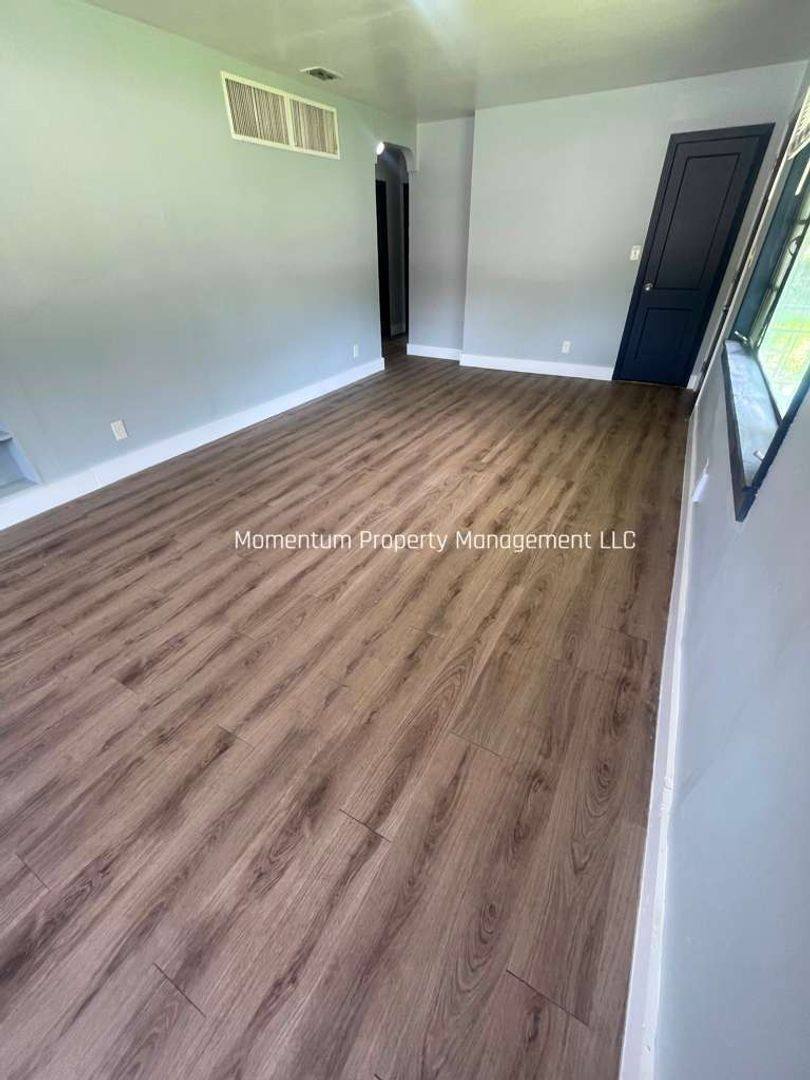 House for rent at 1145 N Stella Ave, Lakeland, FL 33805