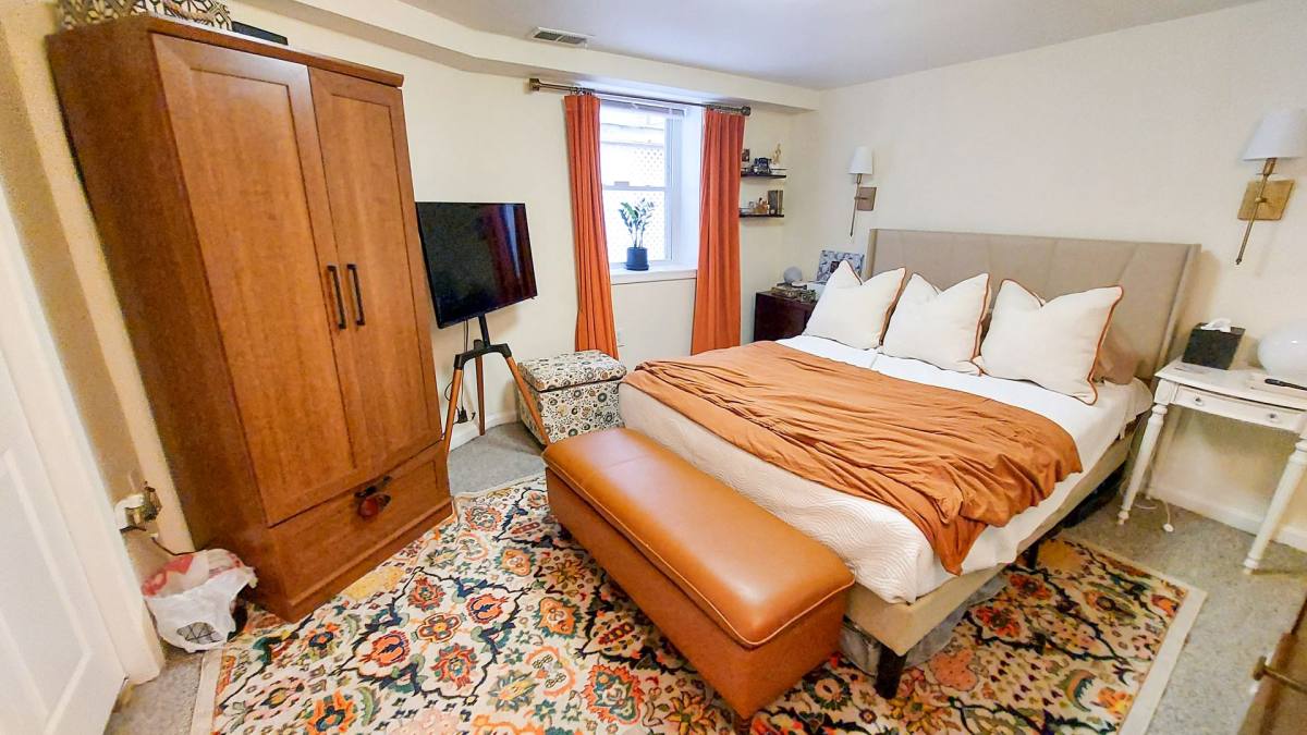 Apartment for rent at 2719 Ontario Rd NW, Washington, DC 20009