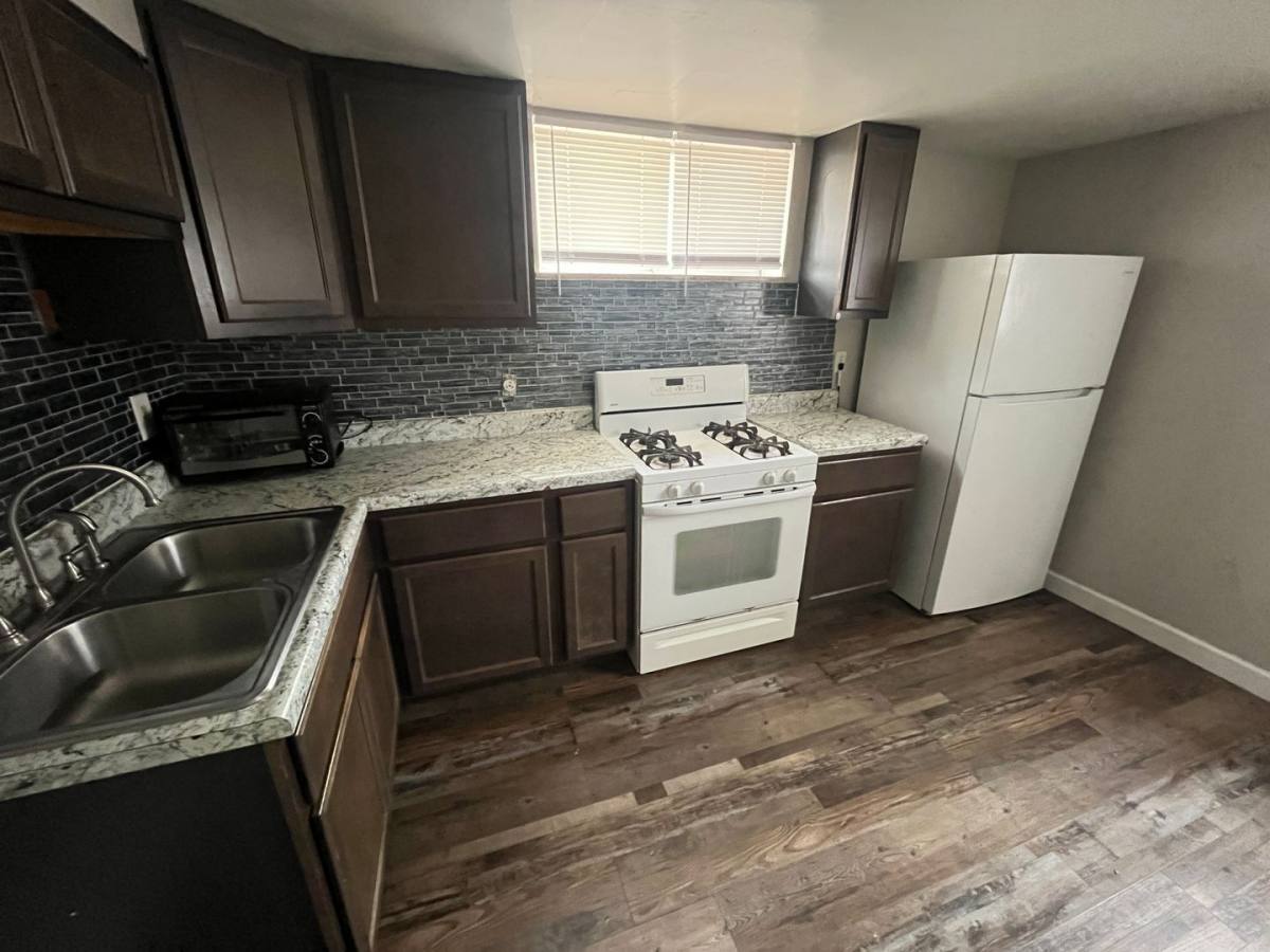 Apartment for rent at 2920 N Woodbine Terrace, Peoria, IL 61604