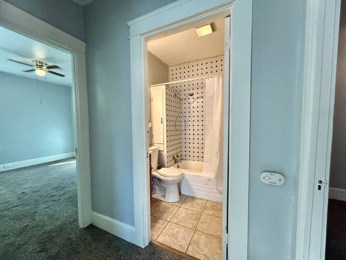 Apartment for rent at 1219 W 8th St, Erie, PA 16502