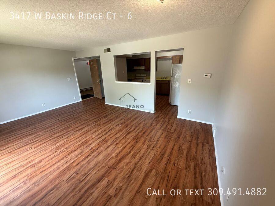 Apartment for rent at 3417 W Baskin Ridge Court #6, Peoria, IL 61604