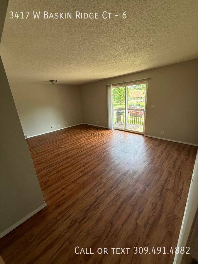Apartment for rent at 3417 W Baskin Ridge Court #6, Peoria, IL 61604