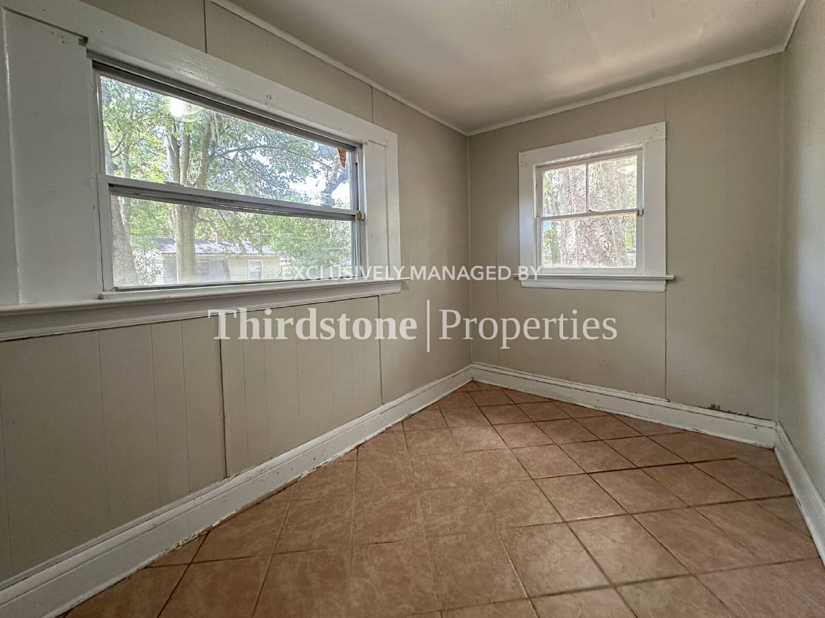 House for rent at 920 Alderside St, Jacksonville, FL 32208