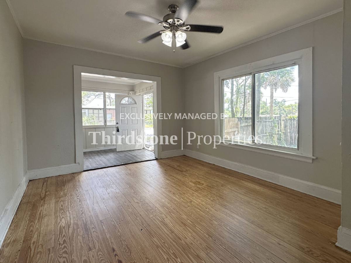 House for rent at 920 Alderside St, Jacksonville, FL 32208