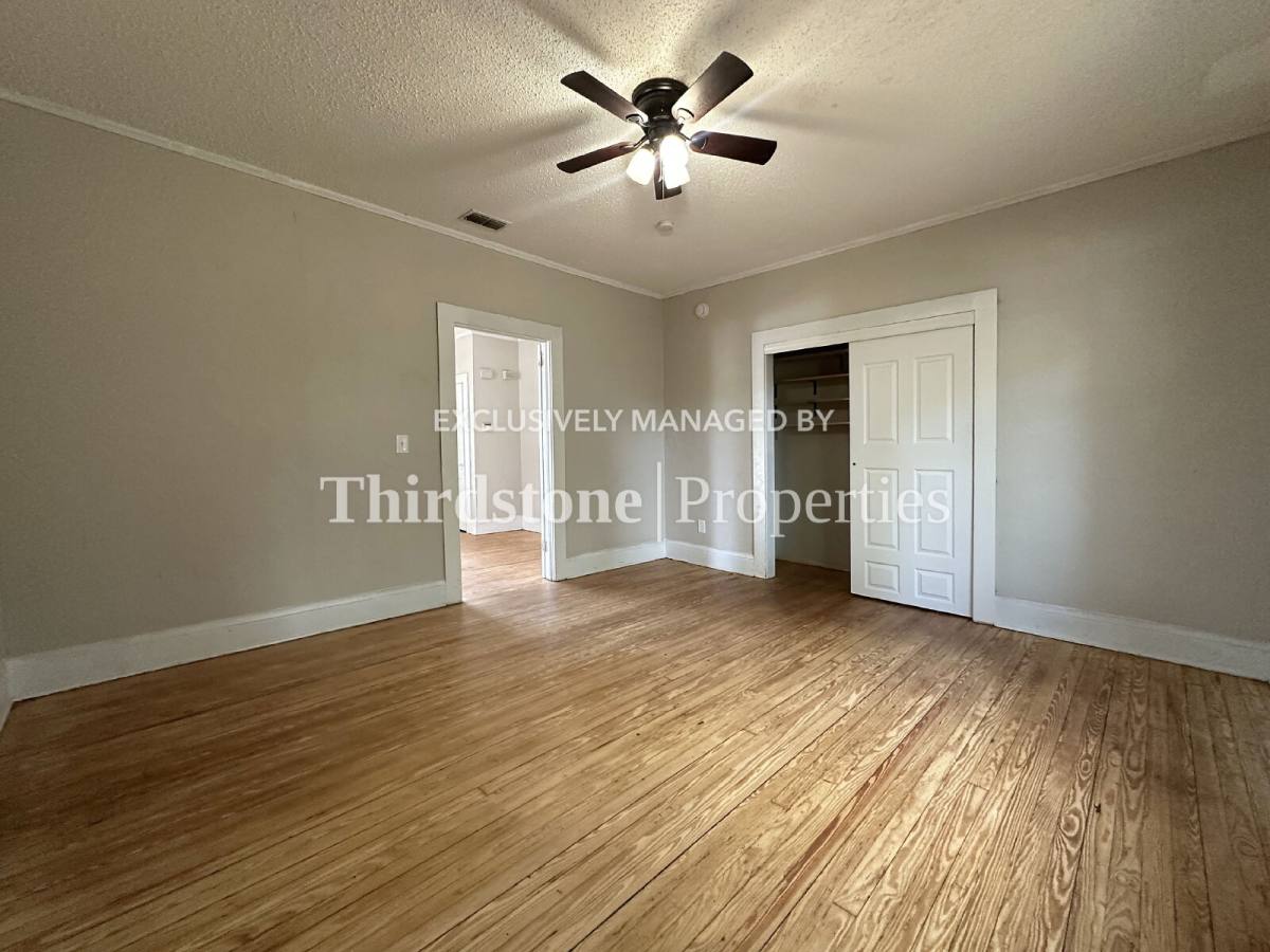 House for rent at 920 Alderside St, Jacksonville, FL 32208