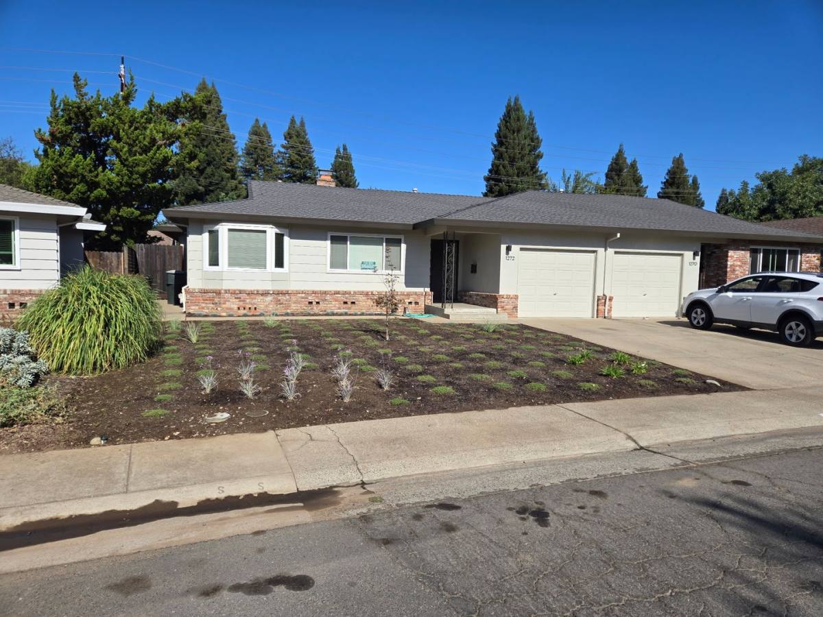 Apartment for rent at 1270-1272 Meredith Way, Carmichael, CA 95608