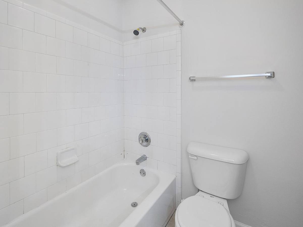 Condo for rent at 1189 Ashborough Dr SE #F, Marietta, GA 30067
