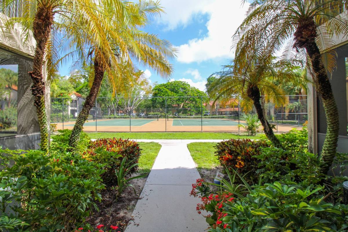 Condo for rent at 2214 Arbour Walk Circle, Naples, FL 34109