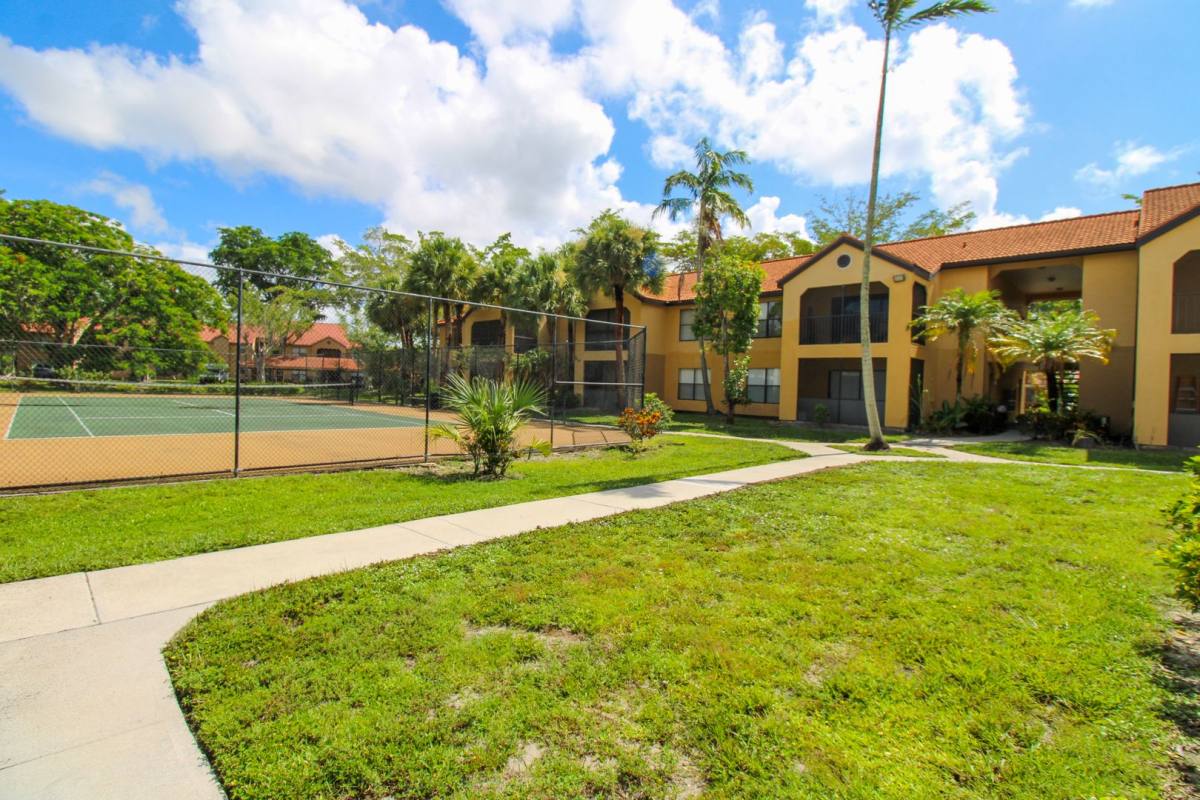 Condo for rent at 2214 Arbour Walk Circle, Naples, FL 34109