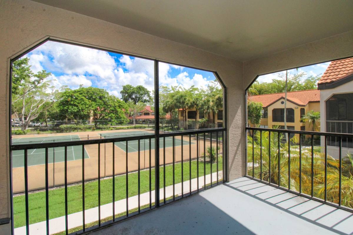 Condo for rent at 2214 Arbour Walk Circle, Naples, FL 34109