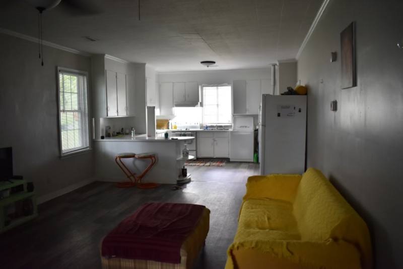 House for rent at 321 Henderson St, Oxford, NC 27565