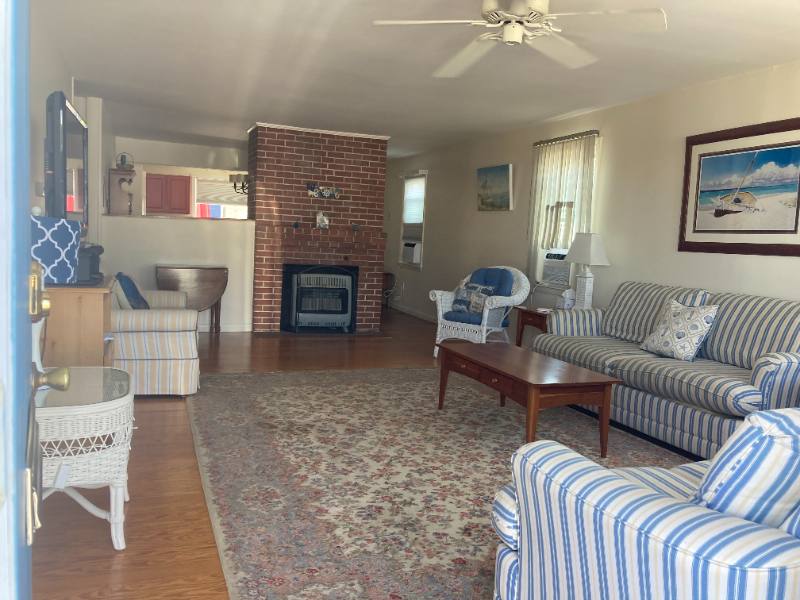 House for rent at 15 Bragg Ave, Hampton, NH 03842