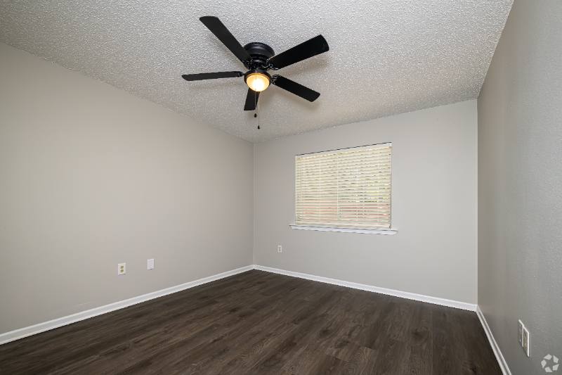 Apartment for rent at 2121 Lobdell Blvd #606, Baton Rouge, LA 70806
