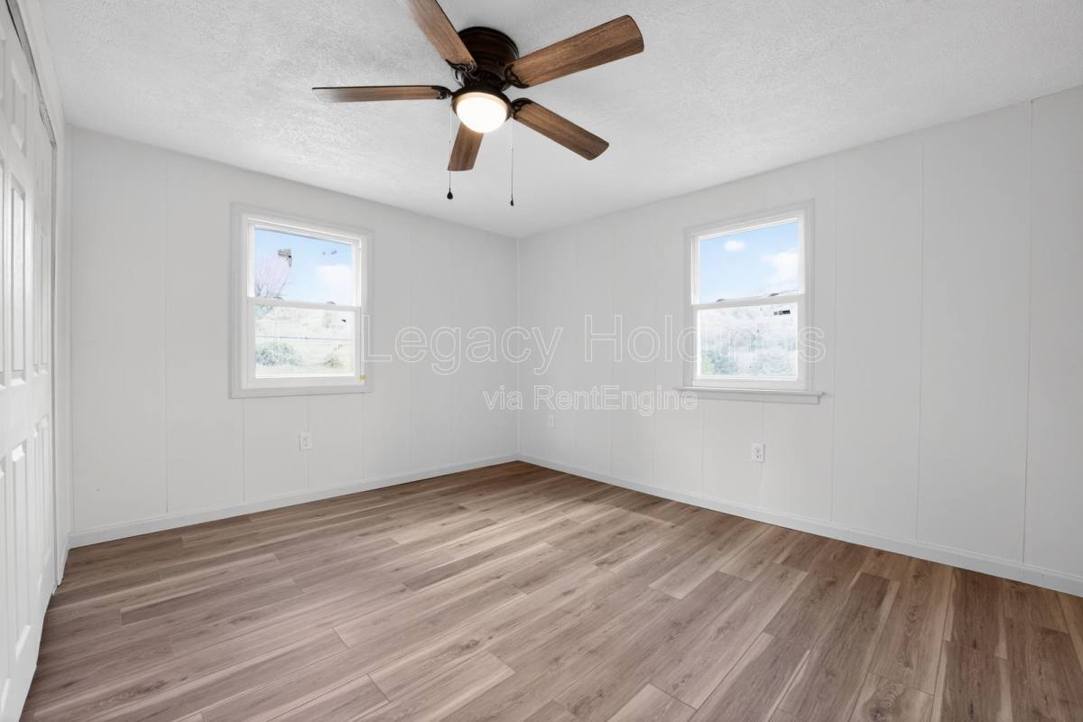 House for rent at 73 Beechwood Ave, Clarksburg, WV 26301