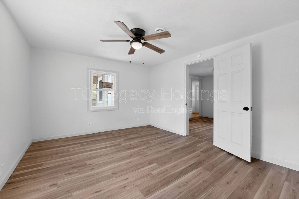 House for rent at 73 Beechwood Ave, Clarksburg, WV 26301