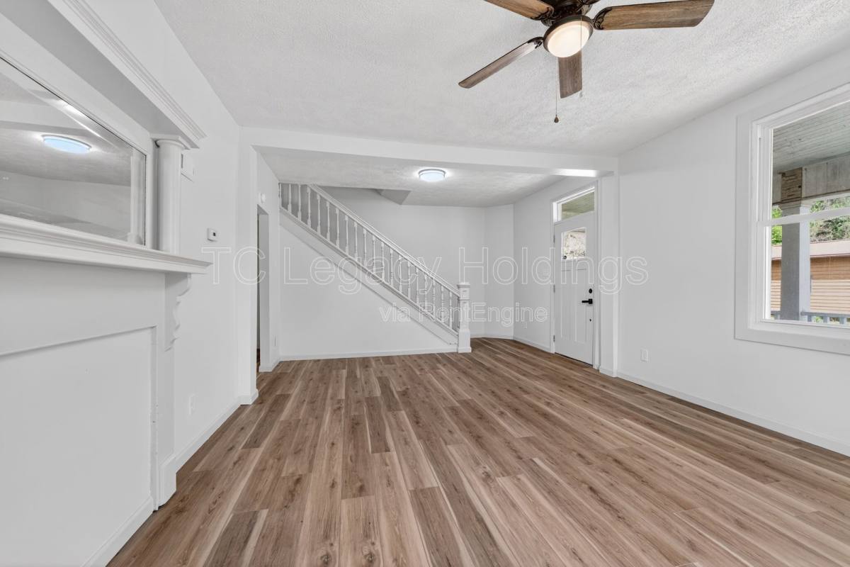 House for rent at 73 Beechwood Ave, Clarksburg, WV 26301