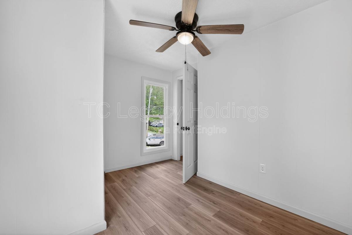 House for rent at 73 Beechwood Ave, Clarksburg, WV 26301