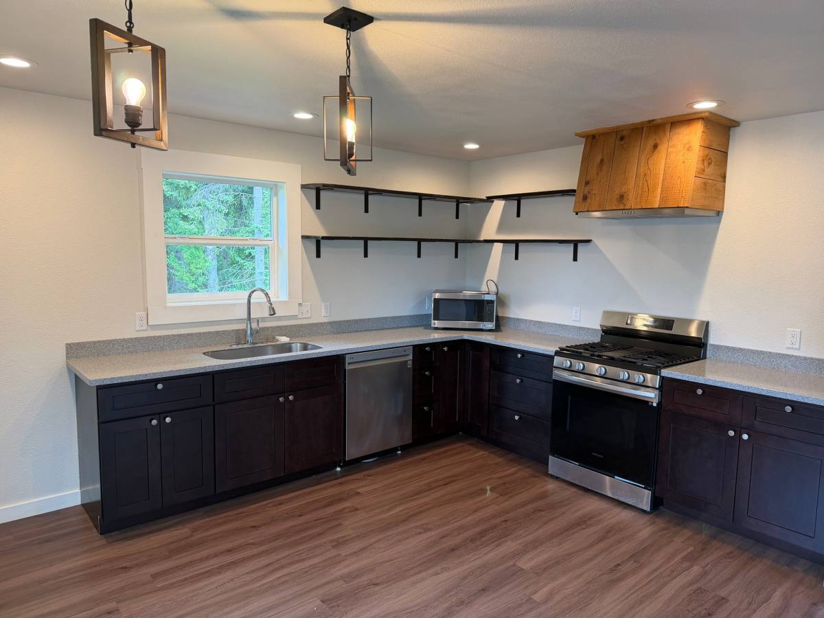 Townhouse for rent at 515 Soundview Ave #1, Homer, AK 99603