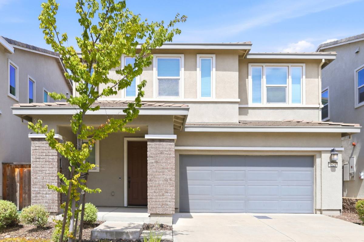 House for rent at 1624 Lion St, Rocklin, CA 95765