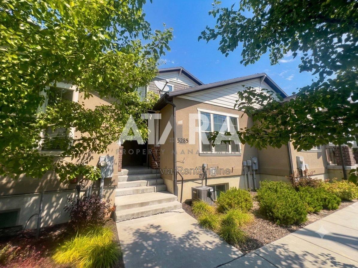 Townhouse for rent at 5285 W Hampstead Lane, West Valley City, UT 84120