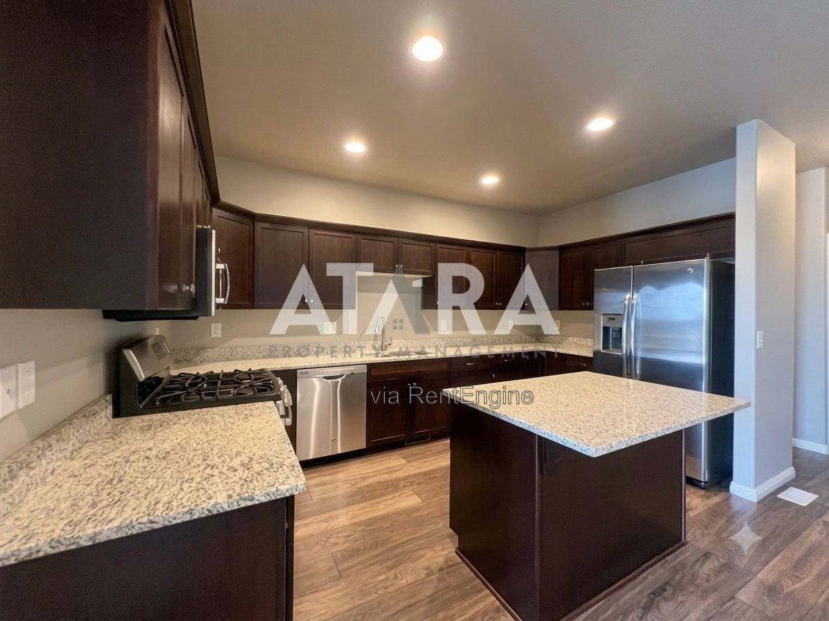 Townhouse for rent at 5285 W Hampstead Lane, West Valley City, UT 84120