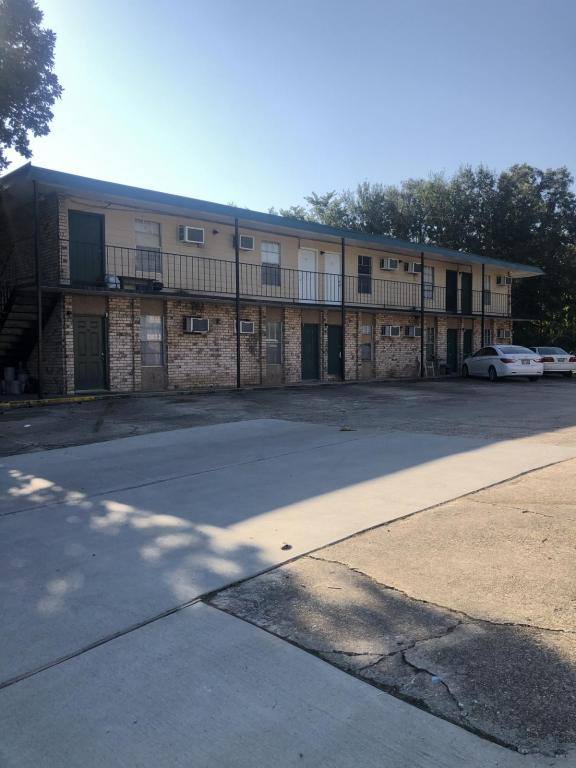 Apartment for rent at 1413 Jim Taylor #221, Baton Rouge, LA 70820