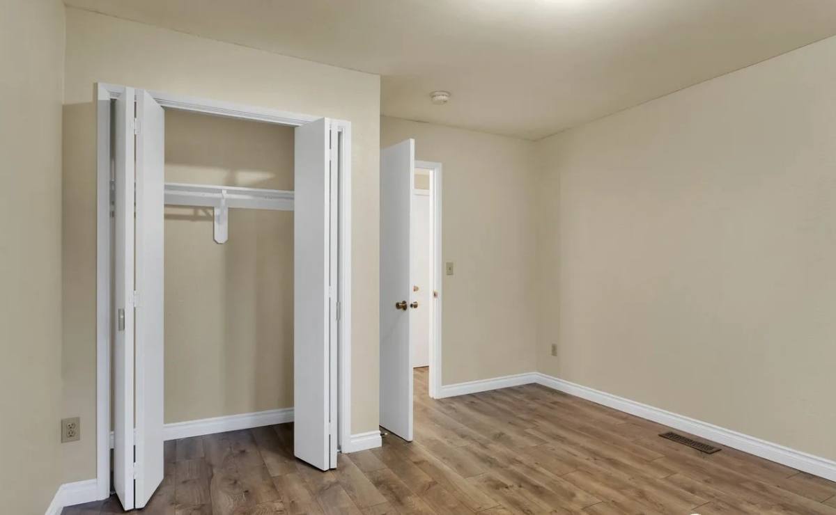 Townhouse for rent at 1907 Stonegate Circle #24, Anchorage, AK 99515