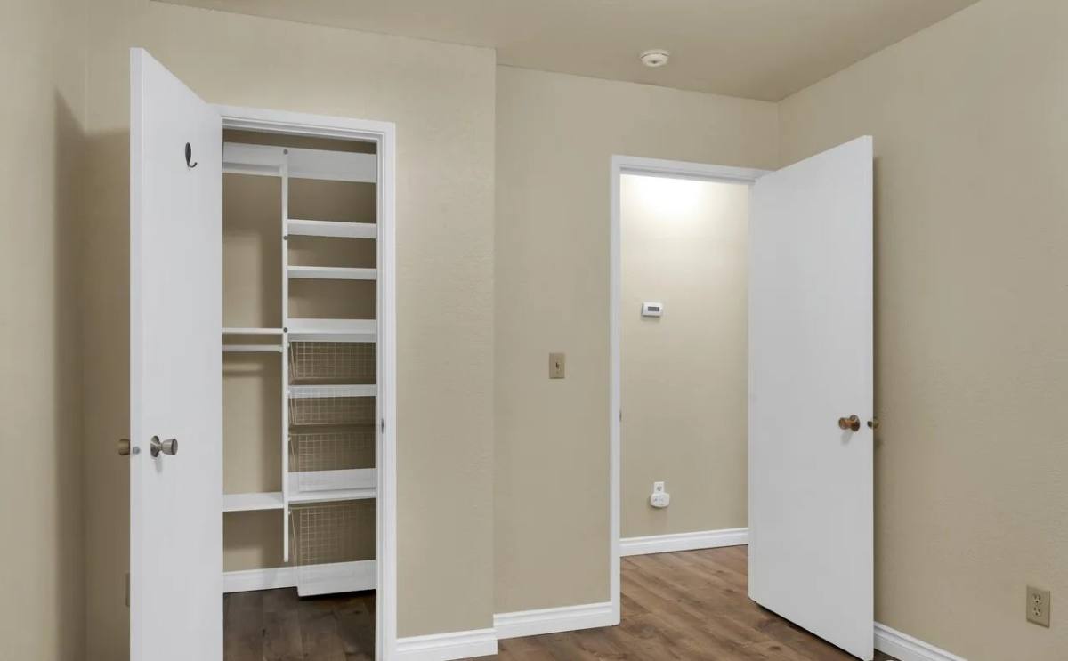 Townhouse for rent at 1907 Stonegate Circle #24, Anchorage, AK 99515