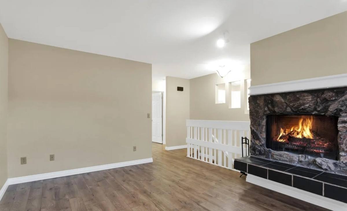 Townhouse for rent at 1907 Stonegate Circle #24, Anchorage, AK 99515