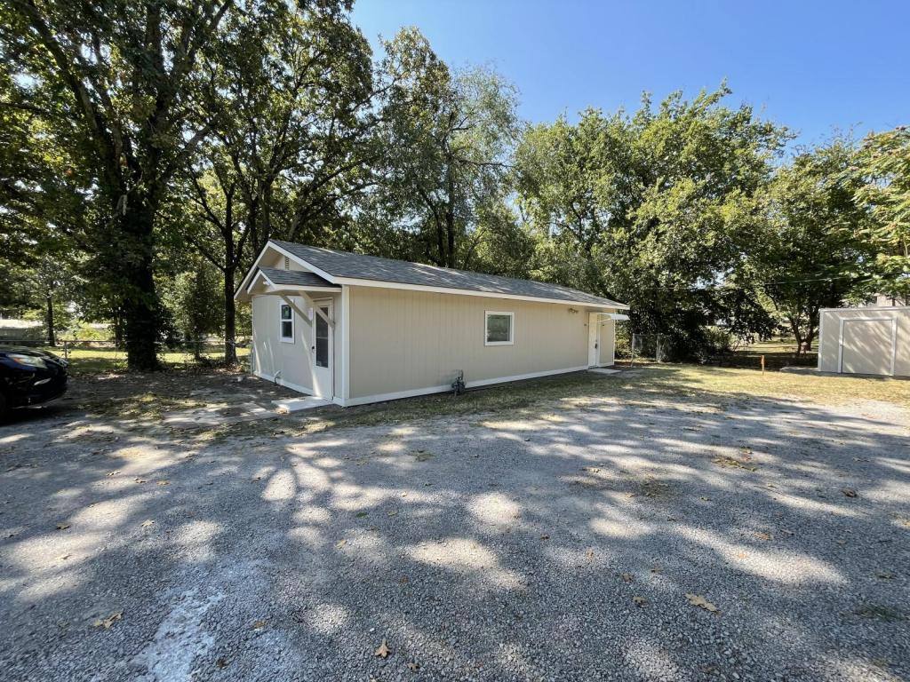 House for rent at 1617 N Vinita Ave, Tahlequah, OK 74464