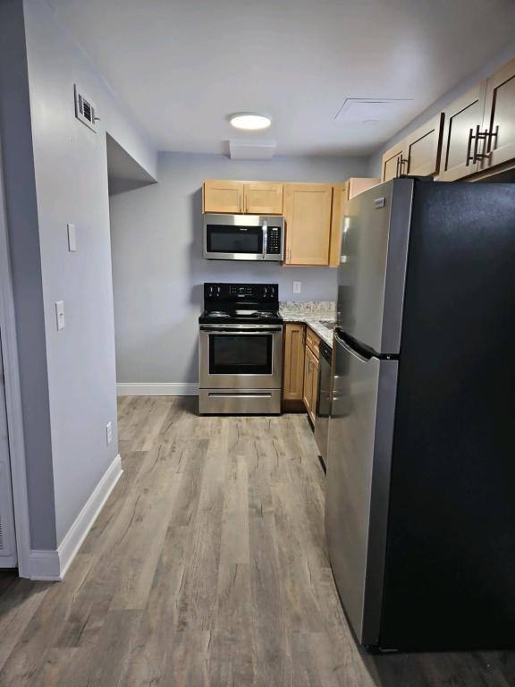 Townhouse for rent at 60 E Jefferson Dr, Huntington, WV 25705
