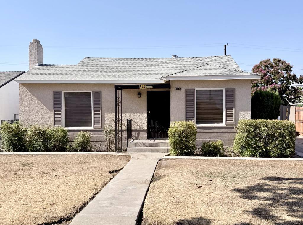 House for rent at 544 W Vassar Ave, Fresno, CA 93705