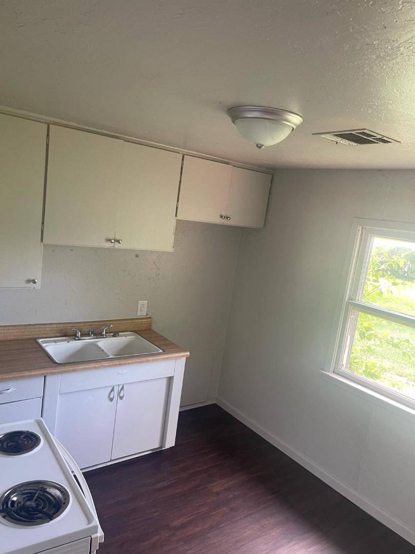 House for rent at 4432 SE 39th St, Oklahoma City, OK 73115