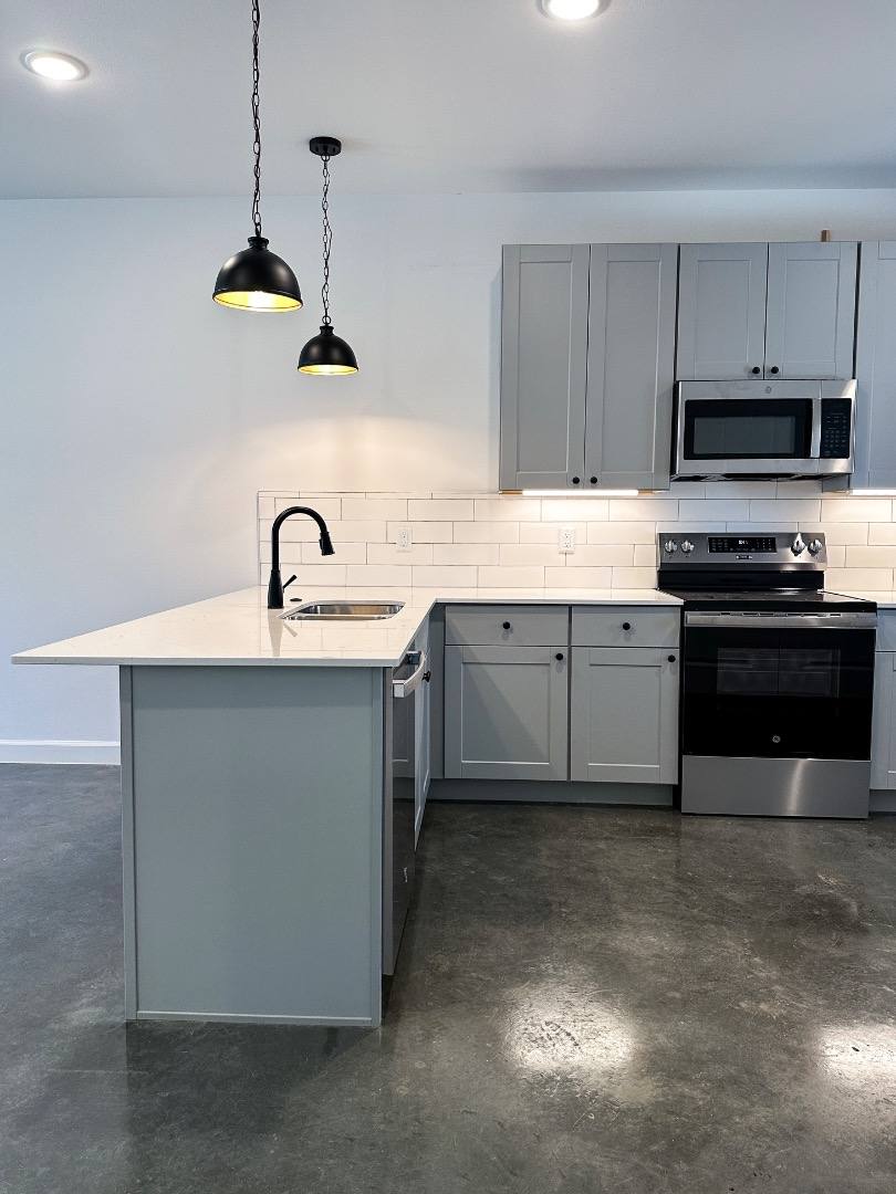 Apartment for rent at 1712 Rosemary Dr 1714, Benton, AR 72015
