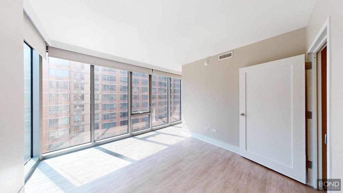 Apartment for rent at 237 E 34th St #801, New York, NY 10016