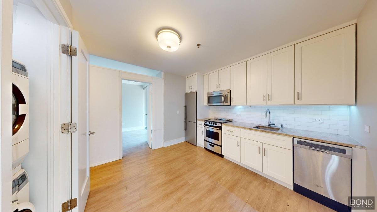 Apartment for rent at 237 E 34th St #801, New York, NY 10016