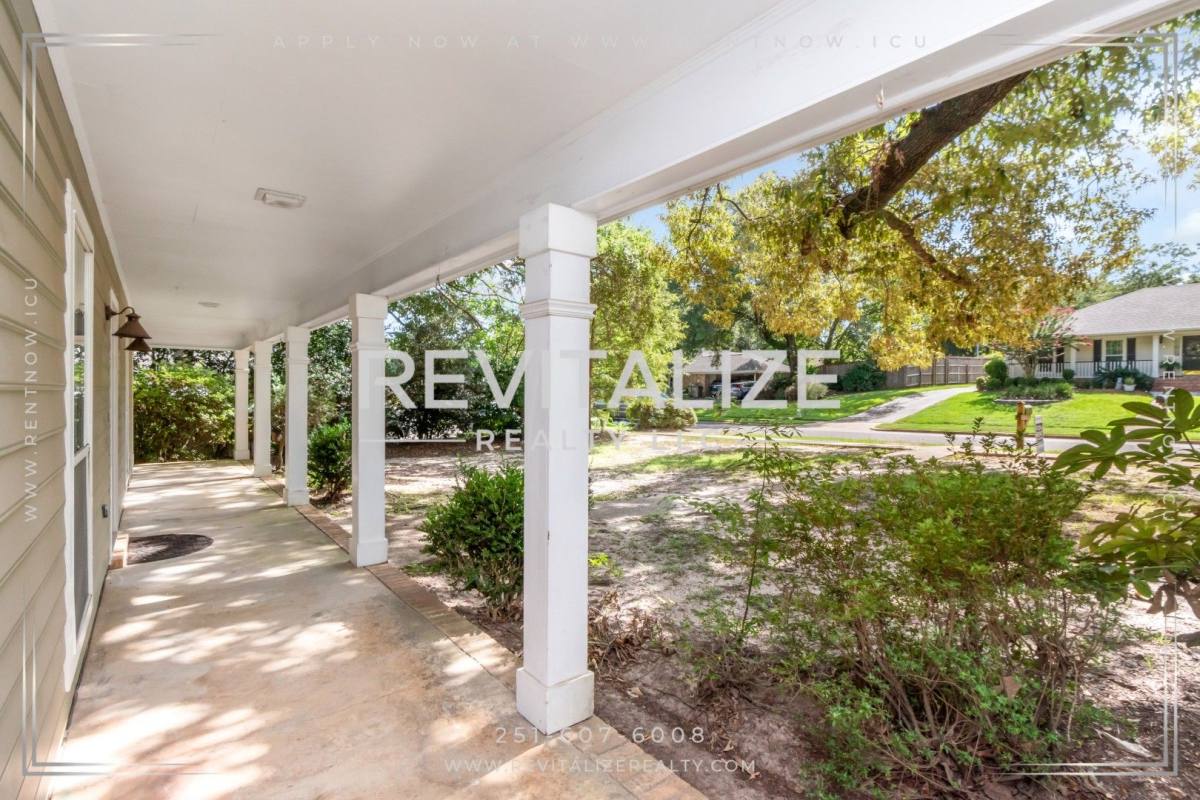 House for rent at 2949 Cloverland Court, Mobile, AL 36693