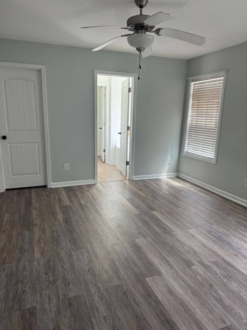 House for rent at 303 Tuscan Court, Richlands, NC 28574