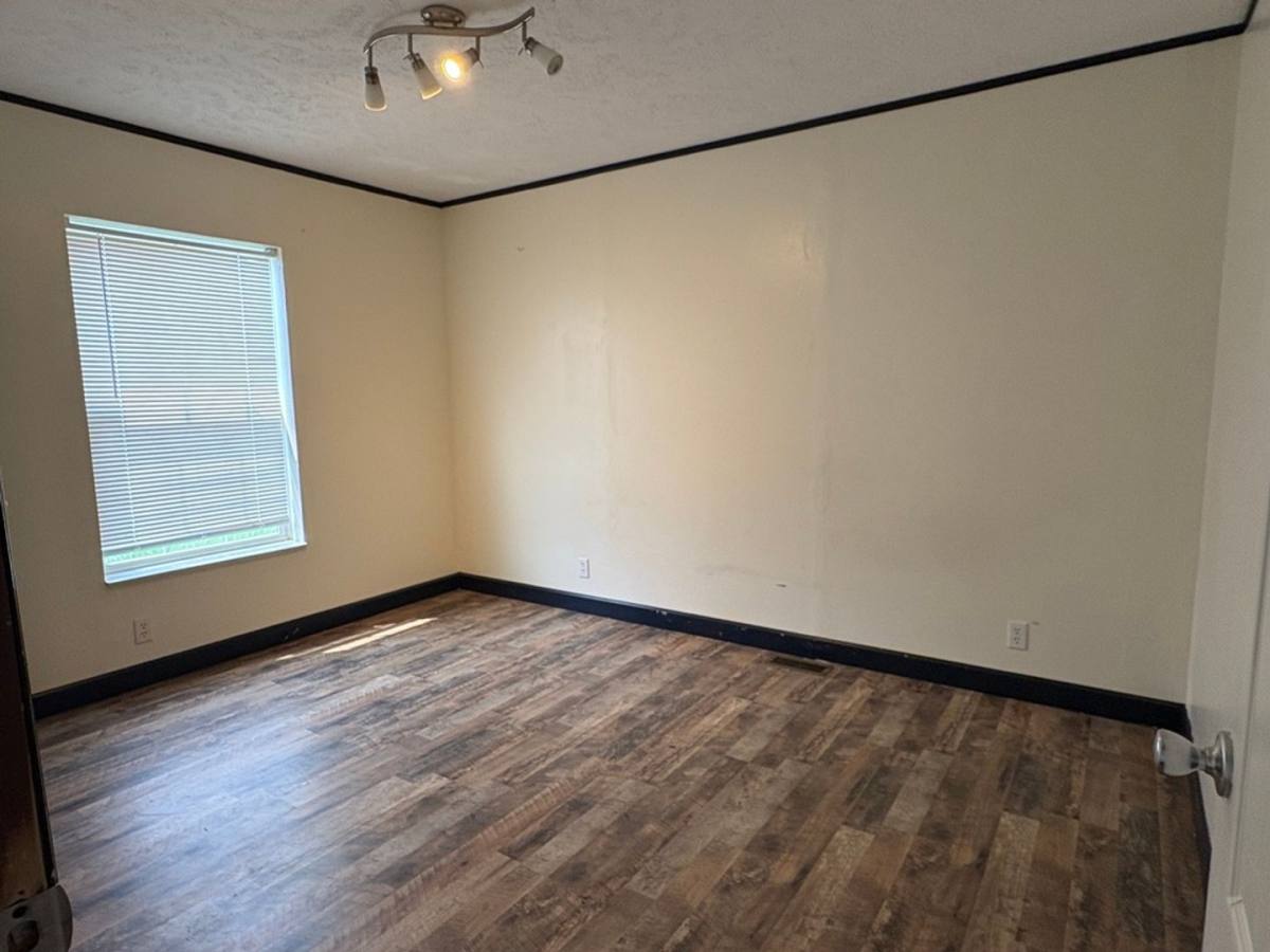 House for rent at 44 Scarce Fat Rd, Mineral Wells, WV 26150