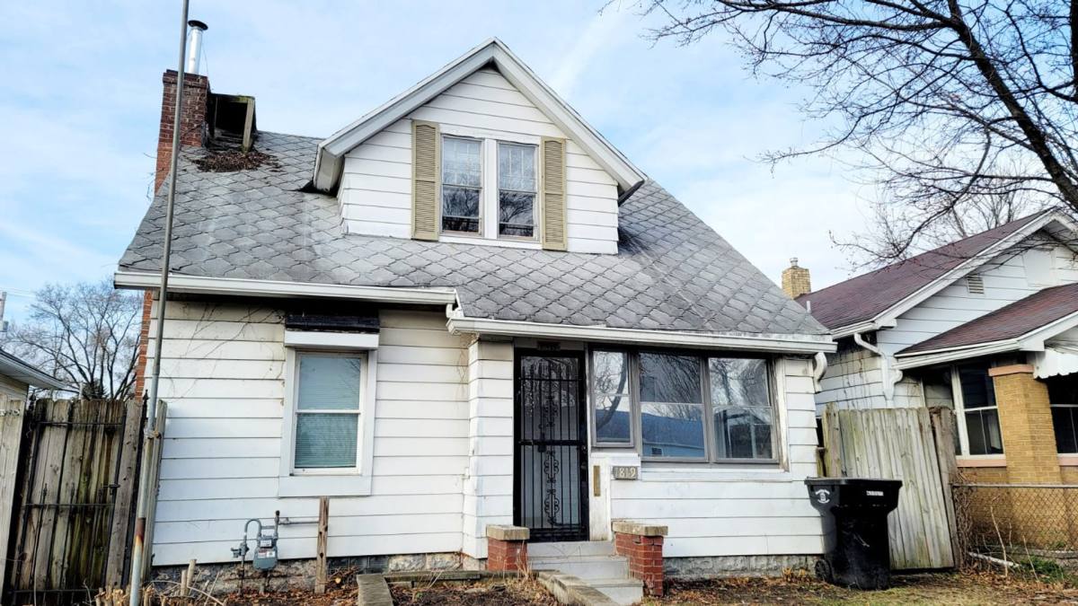House for rent at 1819 S Taylor St, South Bend, IN 46613