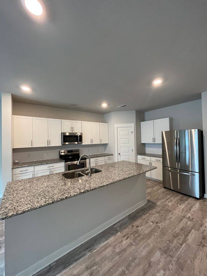 Townhouse for rent at 2012 Hardwick Lane, Gallatin, TN 37066