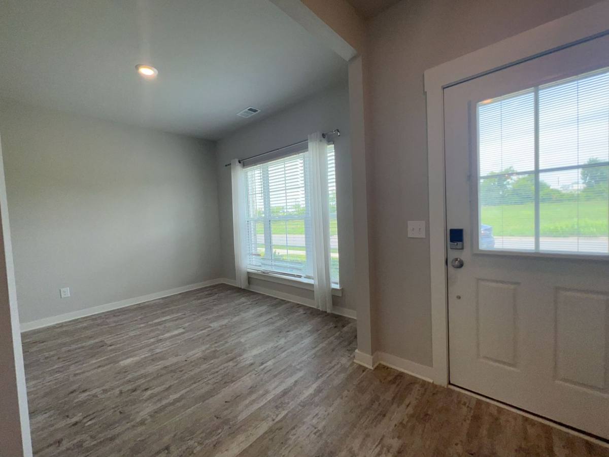 Townhouse for rent at 2012 Hardwick Lane, Gallatin, TN 37066
