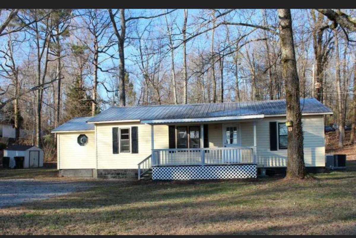 House for rent at 1531 Katherine St, Cullman, AL 35055