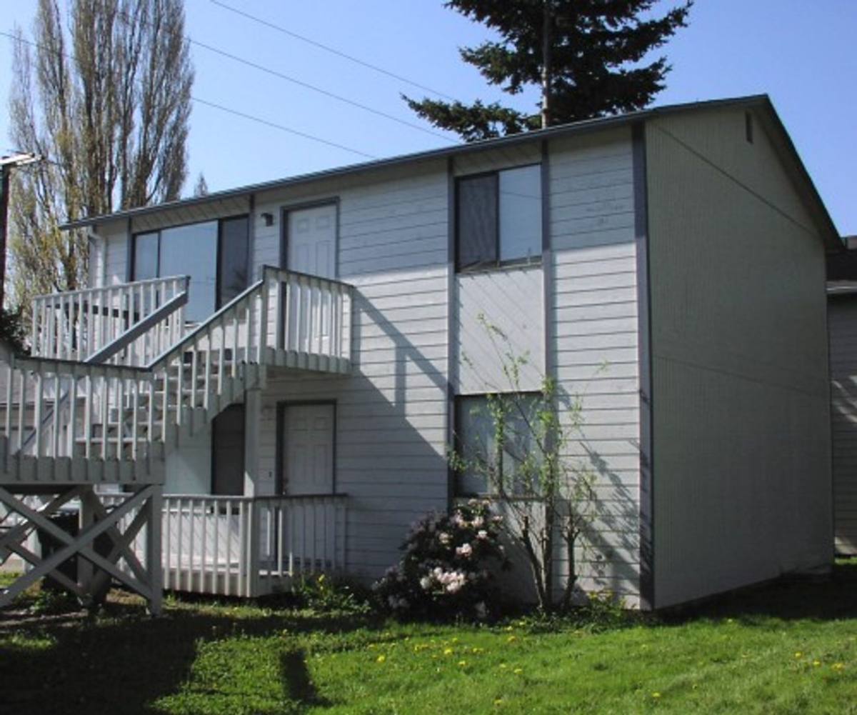 Apartment for rent at 1411 G St, Bellingham, WA 98225