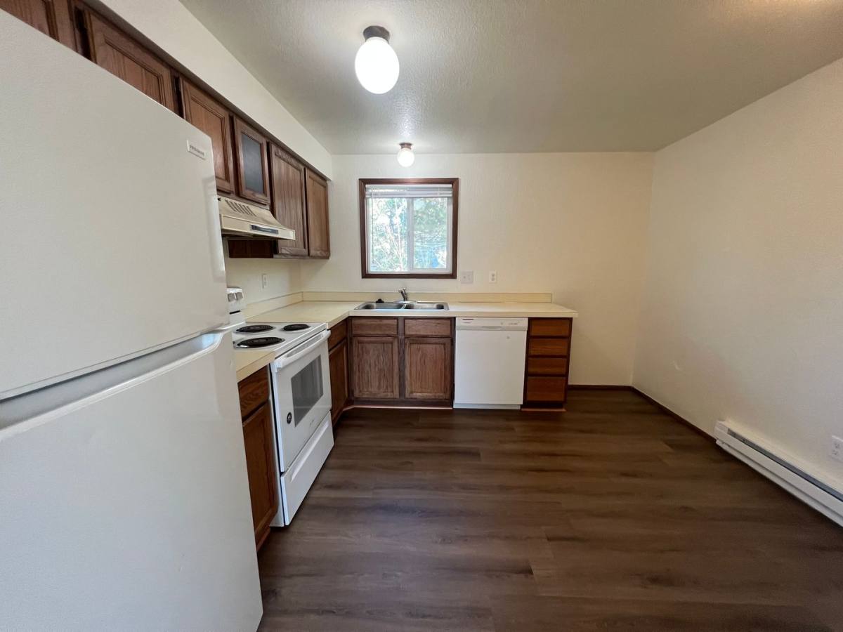 Apartment for rent at 1411 G St, Bellingham, WA 98225