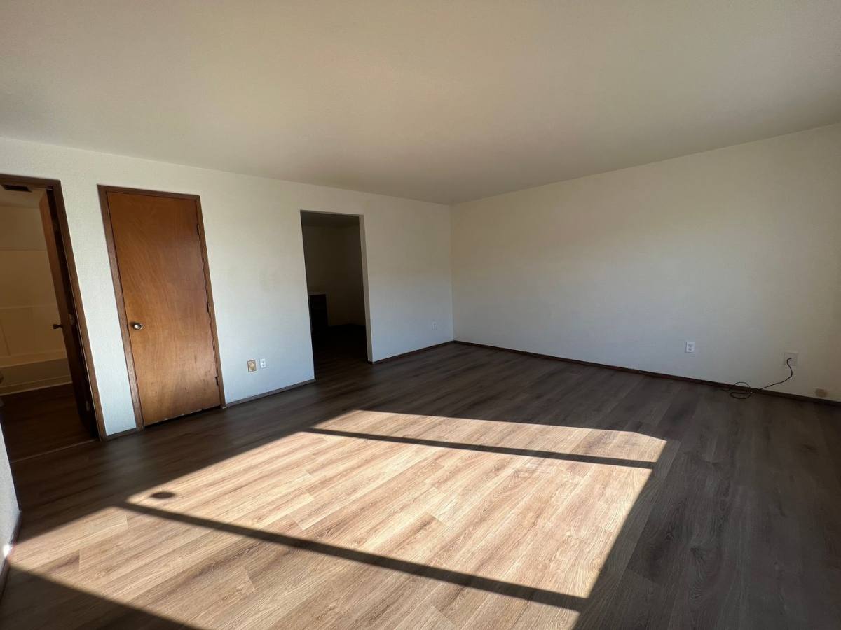 Apartment for rent at 1411 G St, Bellingham, WA 98225