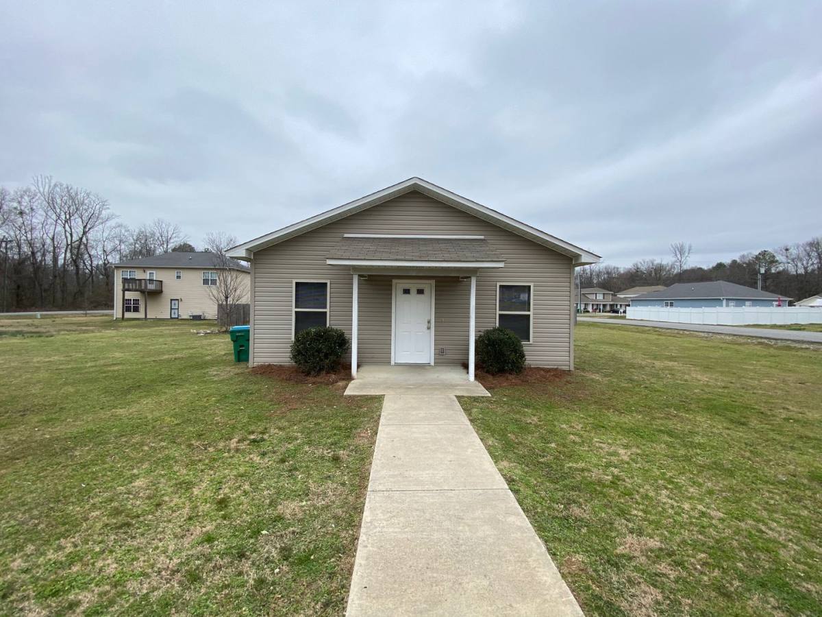 House for rent at 33 Jacob Lane, Lincoln, AL 35096