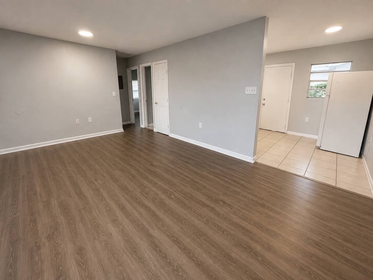 Apartment for rent at 606 Gordon St #B, Plant City, FL 33563